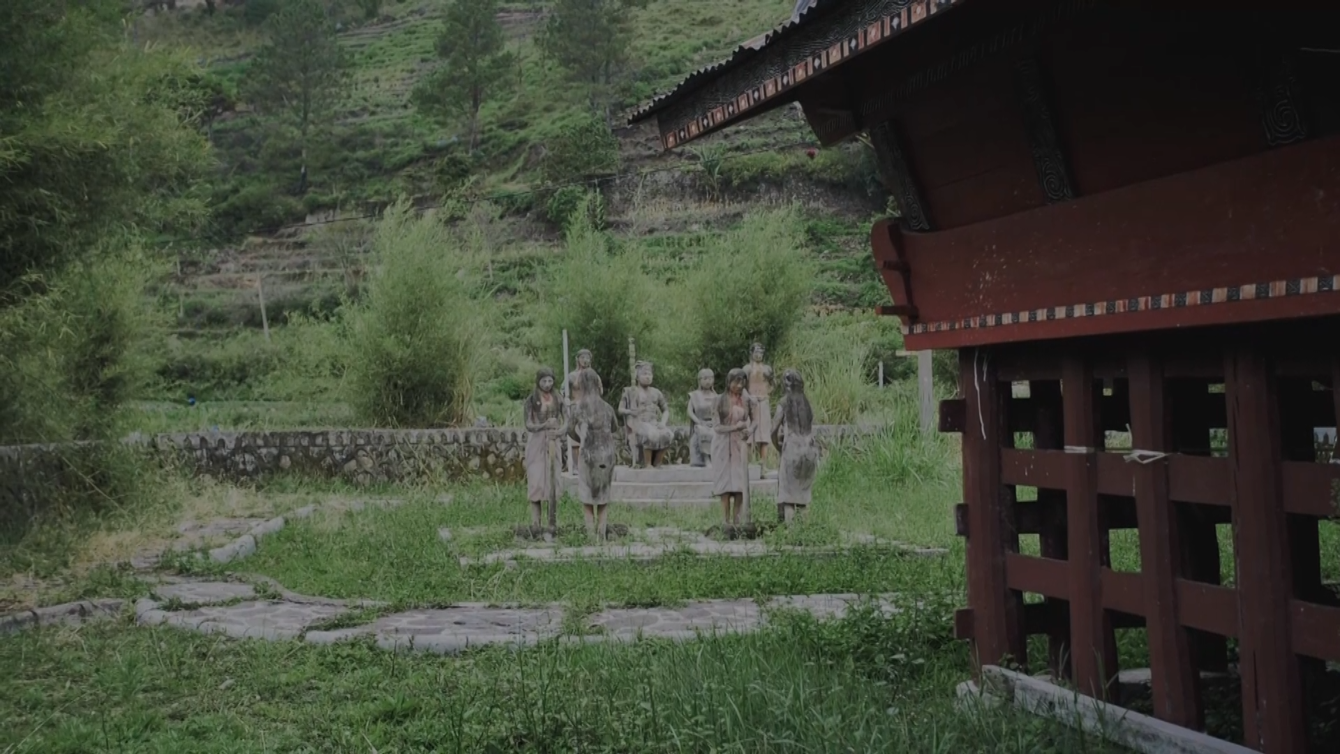 Mula ni Hangoluon (Mulainya Kehidupan)